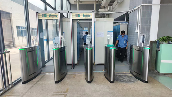 閘機(jī)的基本組成部分是哪些？