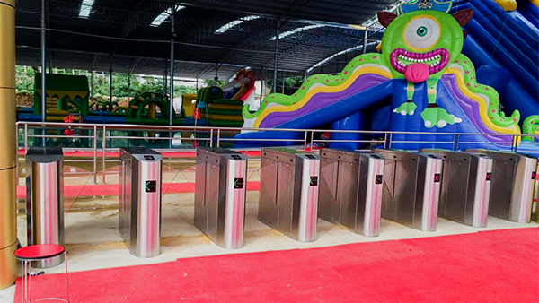 閘機(jī)的分類有哪些？都是什么樣的？